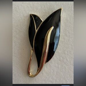 Trifari Gold-Tone & Black Enamel Leaf Brooch